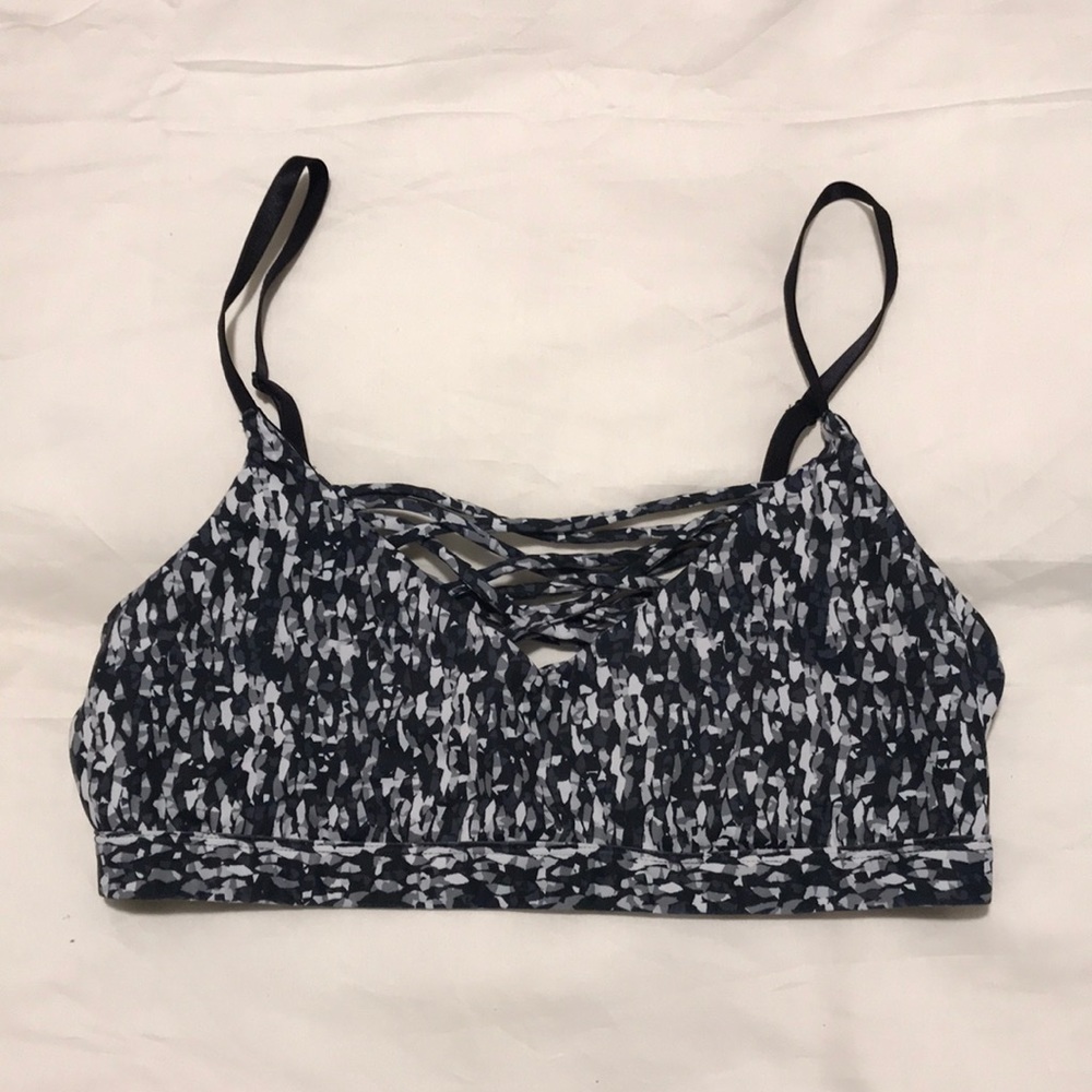 Fabletics Lenni Sports Bra